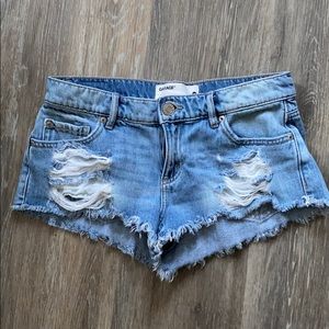 super cute trendy jean shorts!!!